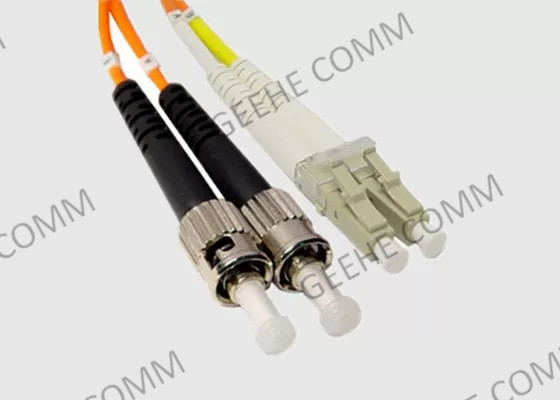 Rivestimento di PVC 1m LC al cavo a fibra ottica duplex misto della toppa della st