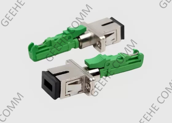 E2000/APC all'adattatore semplice ibrido del cavo a fibre ottiche E2000 di SC/UPC MP