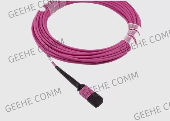 Femmina di MPO di cavo a fibre ottiche monomodale maschio di MPO al 9/125 per la rete