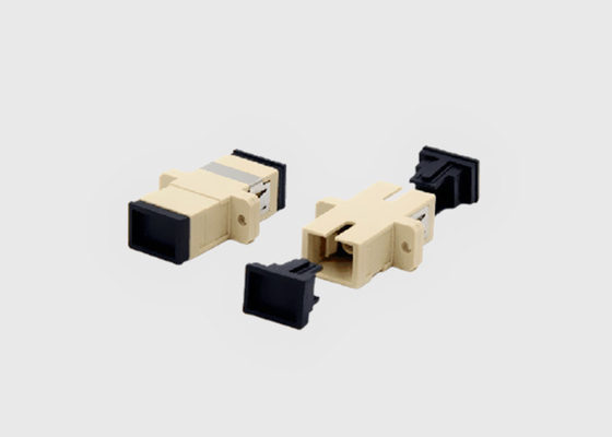 Adattatore beige del cavo a fibre ottiche dello Sc UPC di colore semplice di singolo modo con le flange