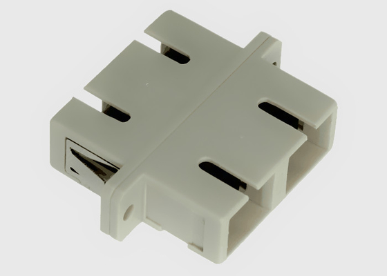 Accoppiatore duplex a fibra ottica beige dello Sc dello Sc di multi modo con la flangia