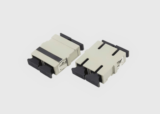 Accoppiatore duplex a fibra ottica beige dello Sc dello Sc di multi modo con la flangia